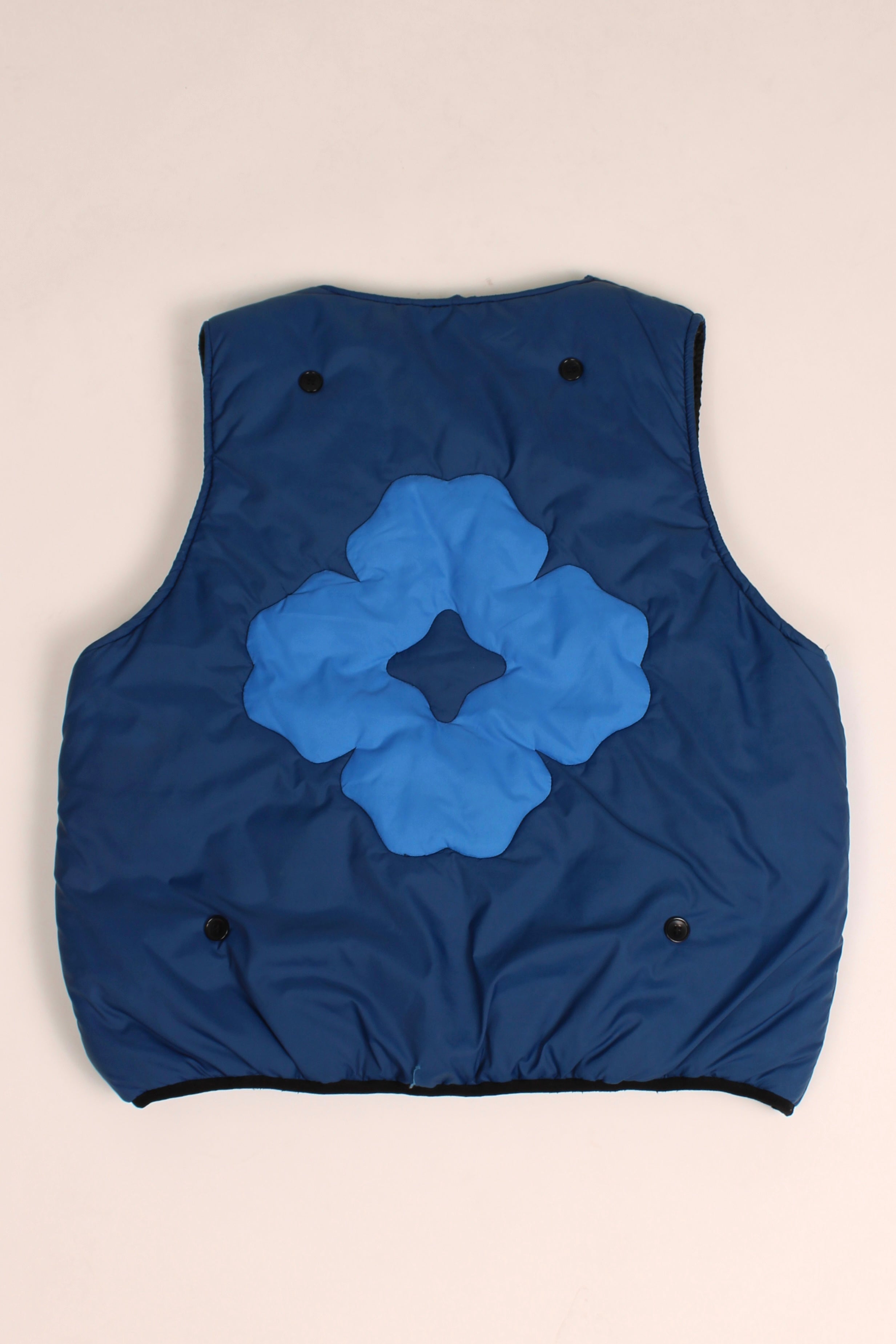 Budz Select Vest Rental
