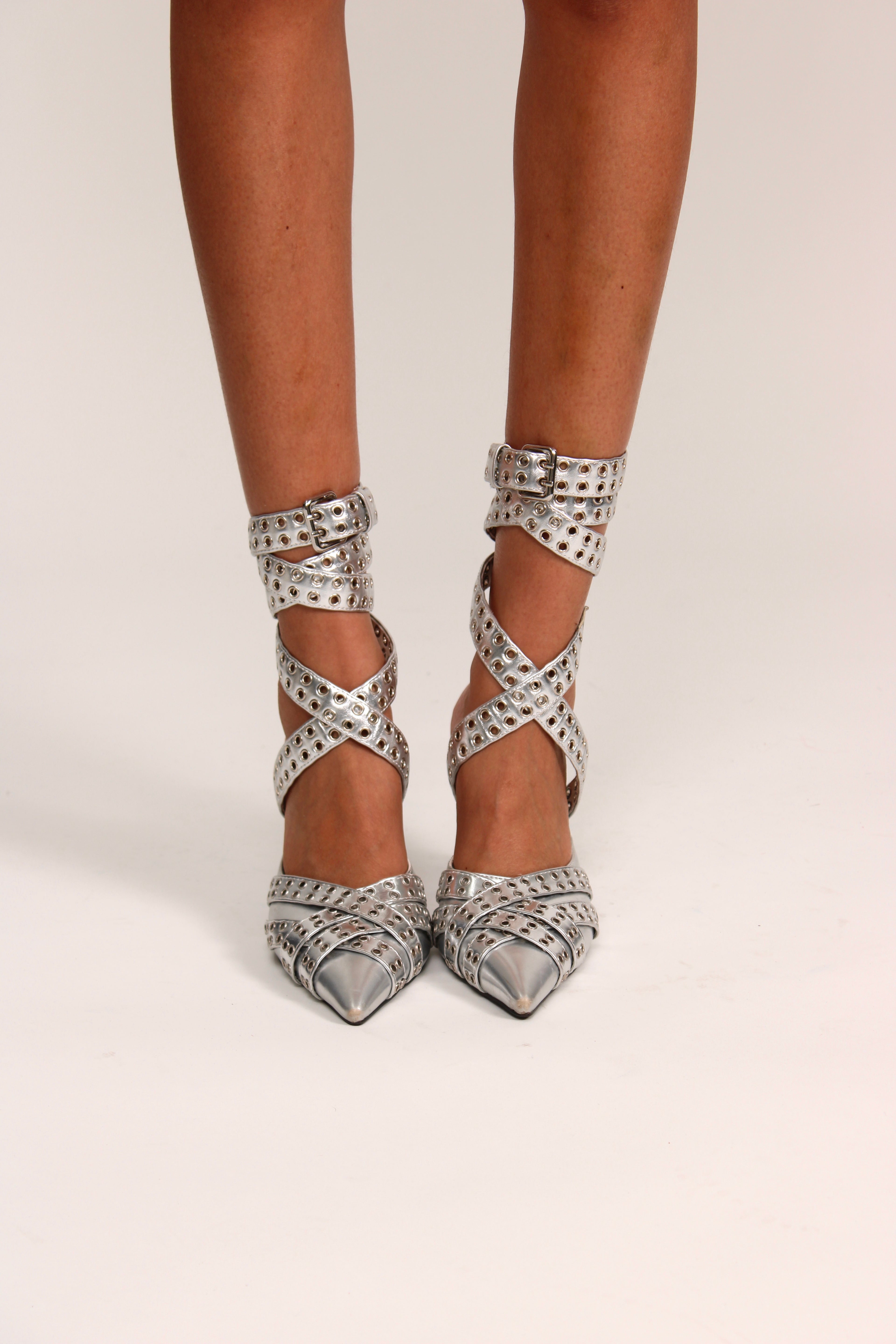 NiiHai Stilleto Pumps Rental