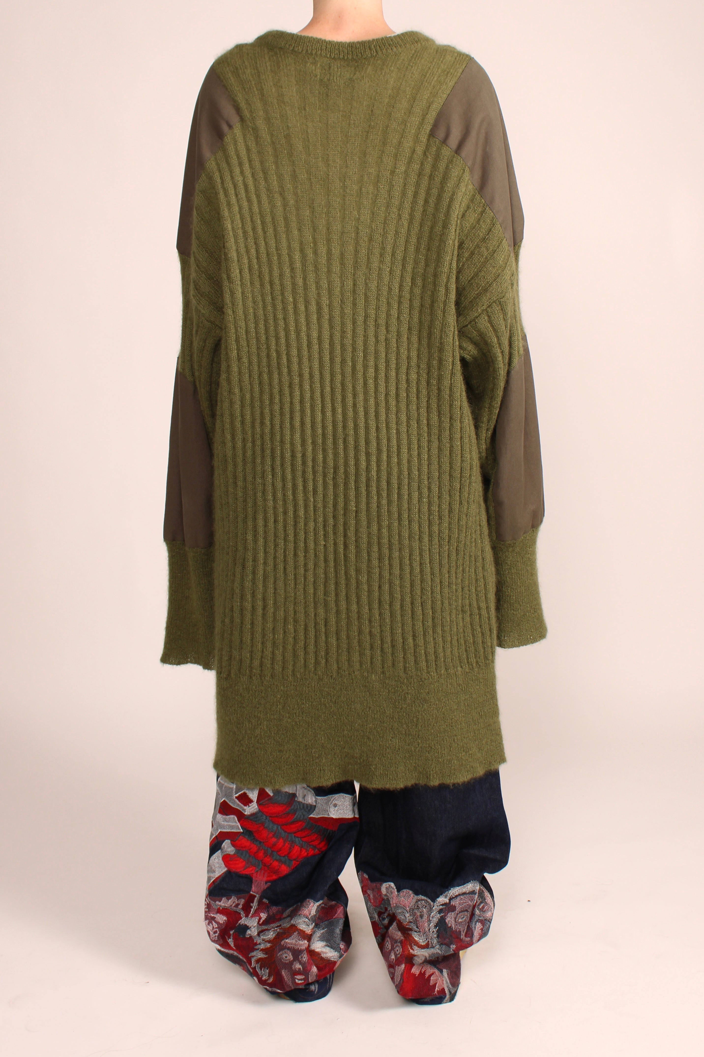 Vaquera Sweater Rental