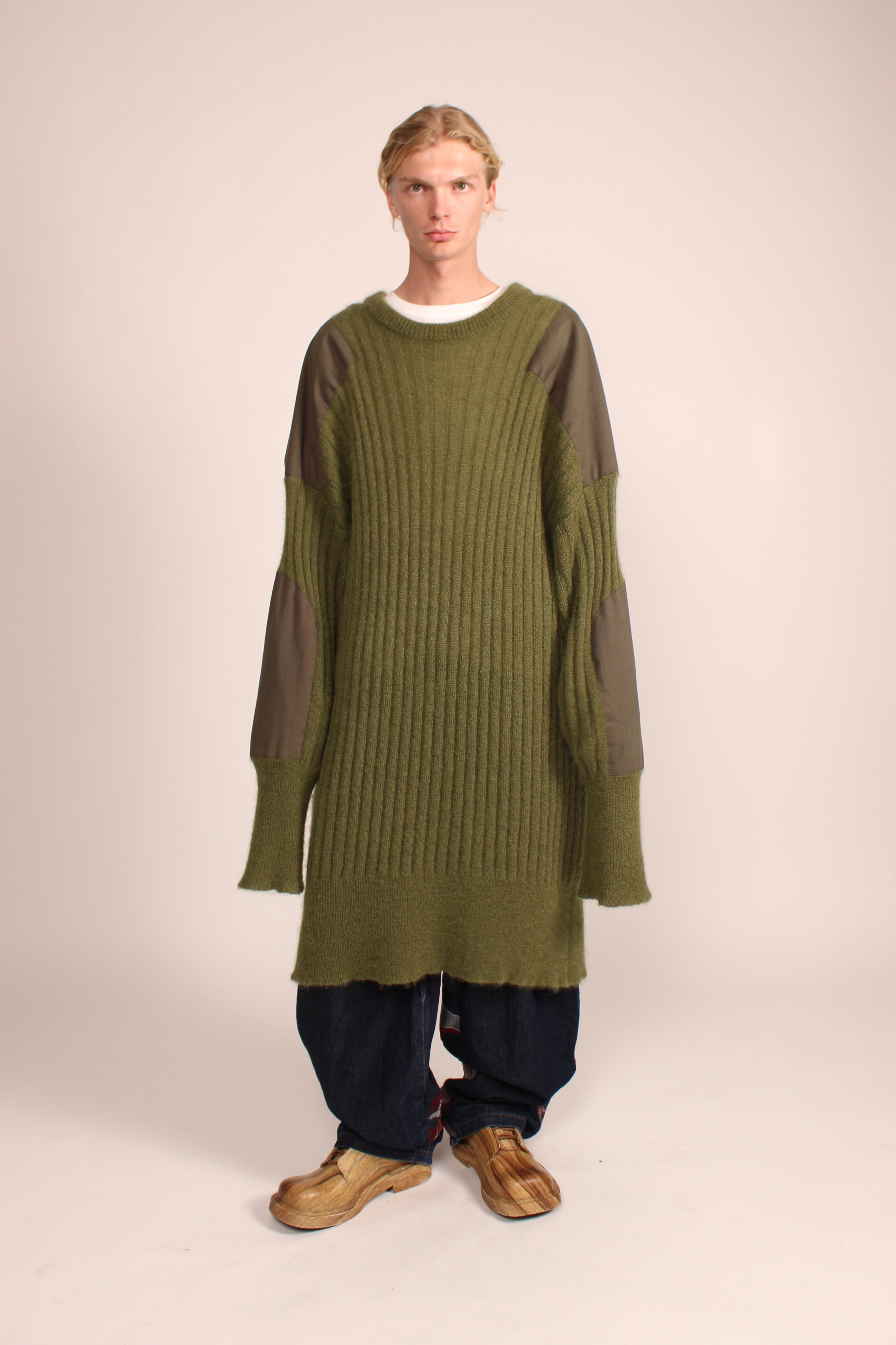 Vaquera Sweater Rental