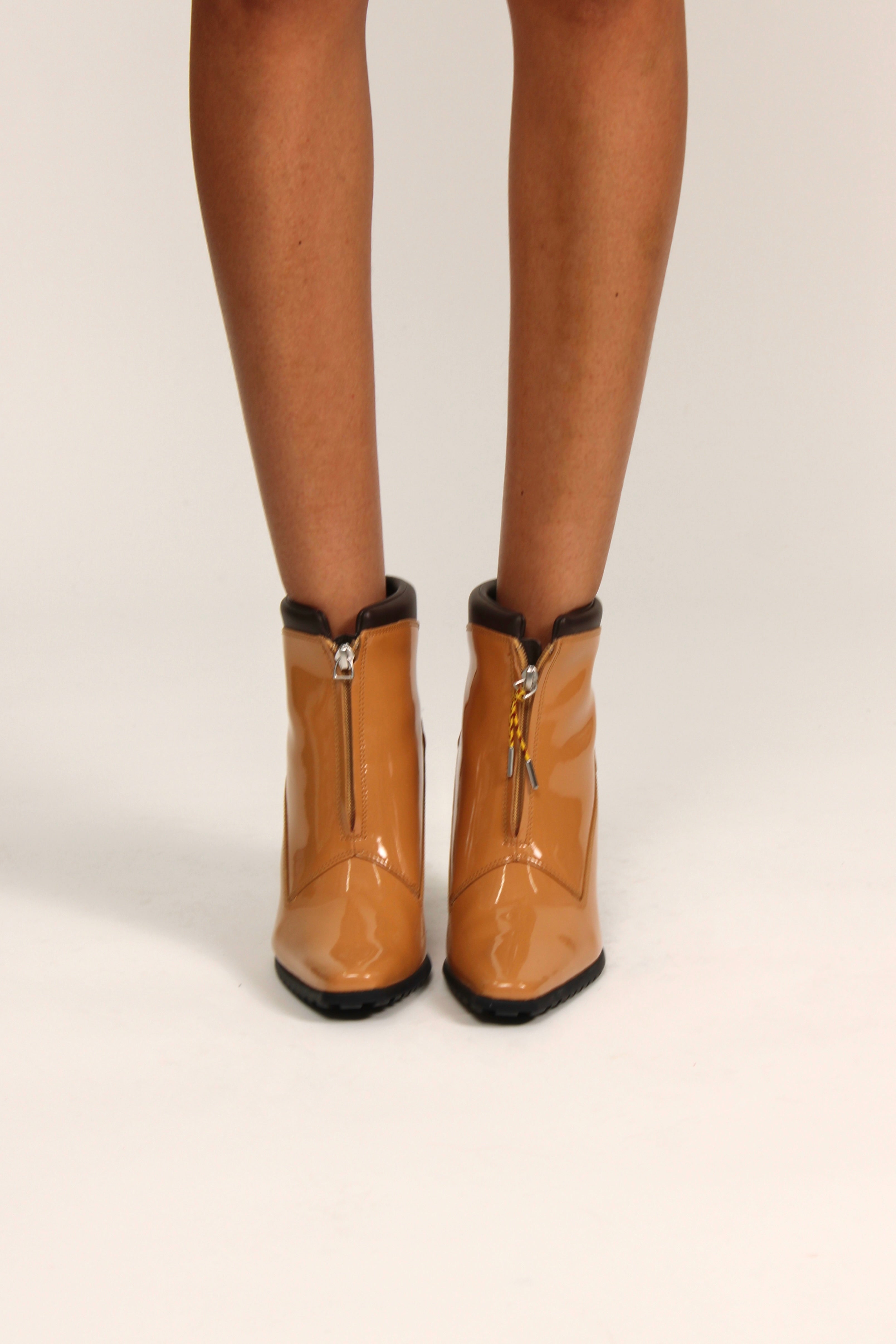 Veneda Carter Timberland Boots Rental