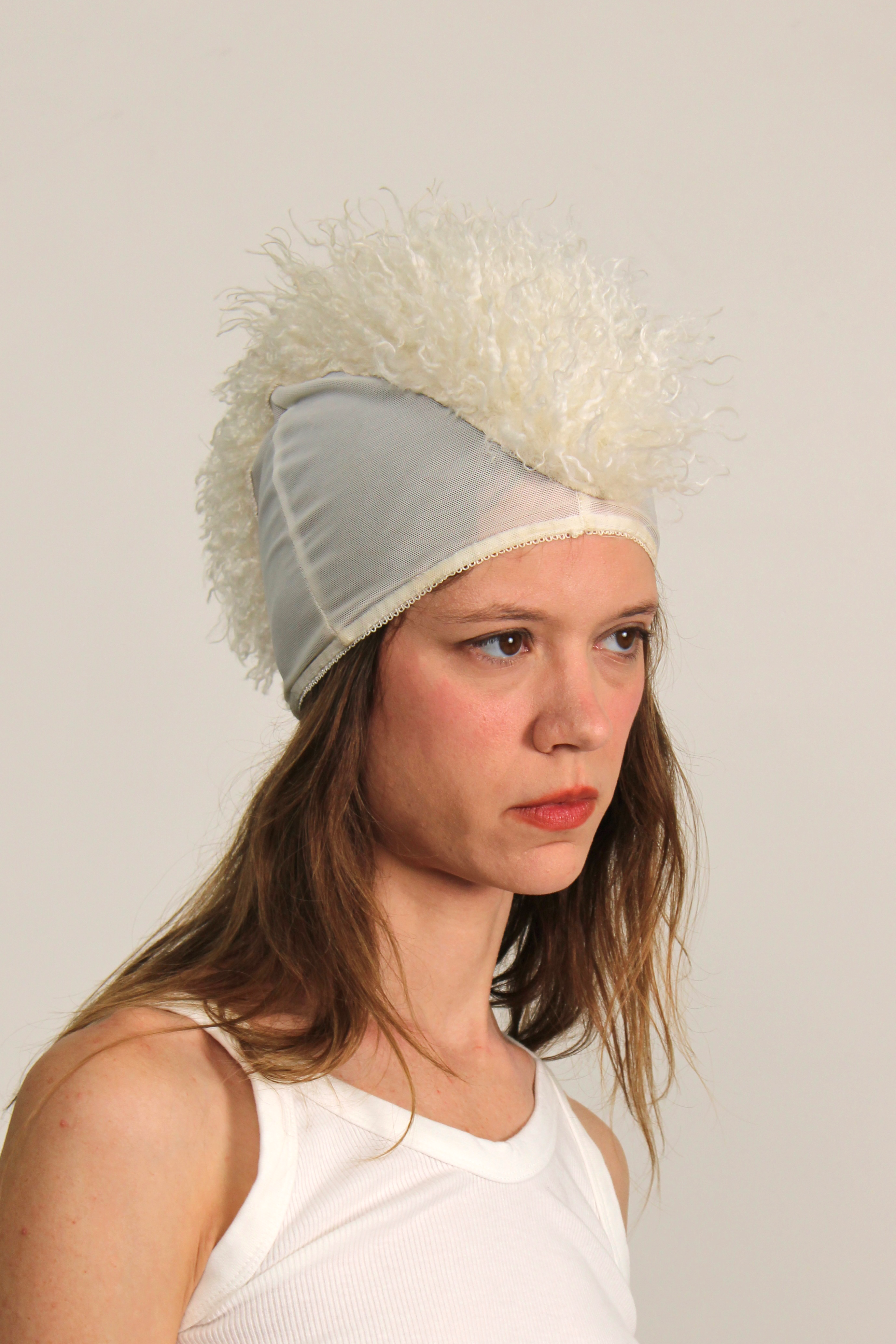 VAQUERA Runway Mohawk Hat Rental