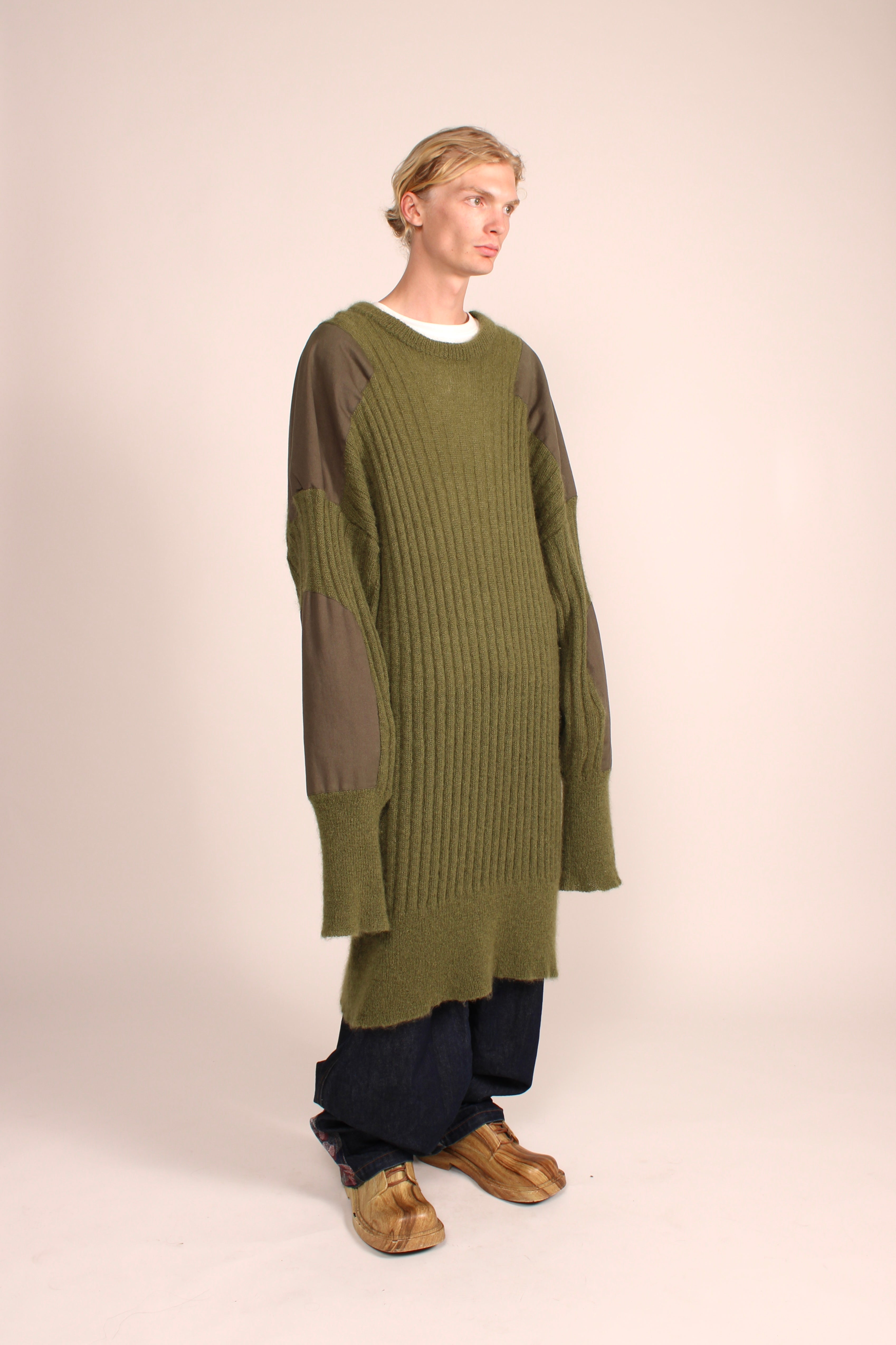 Vaquera Sweater Rental