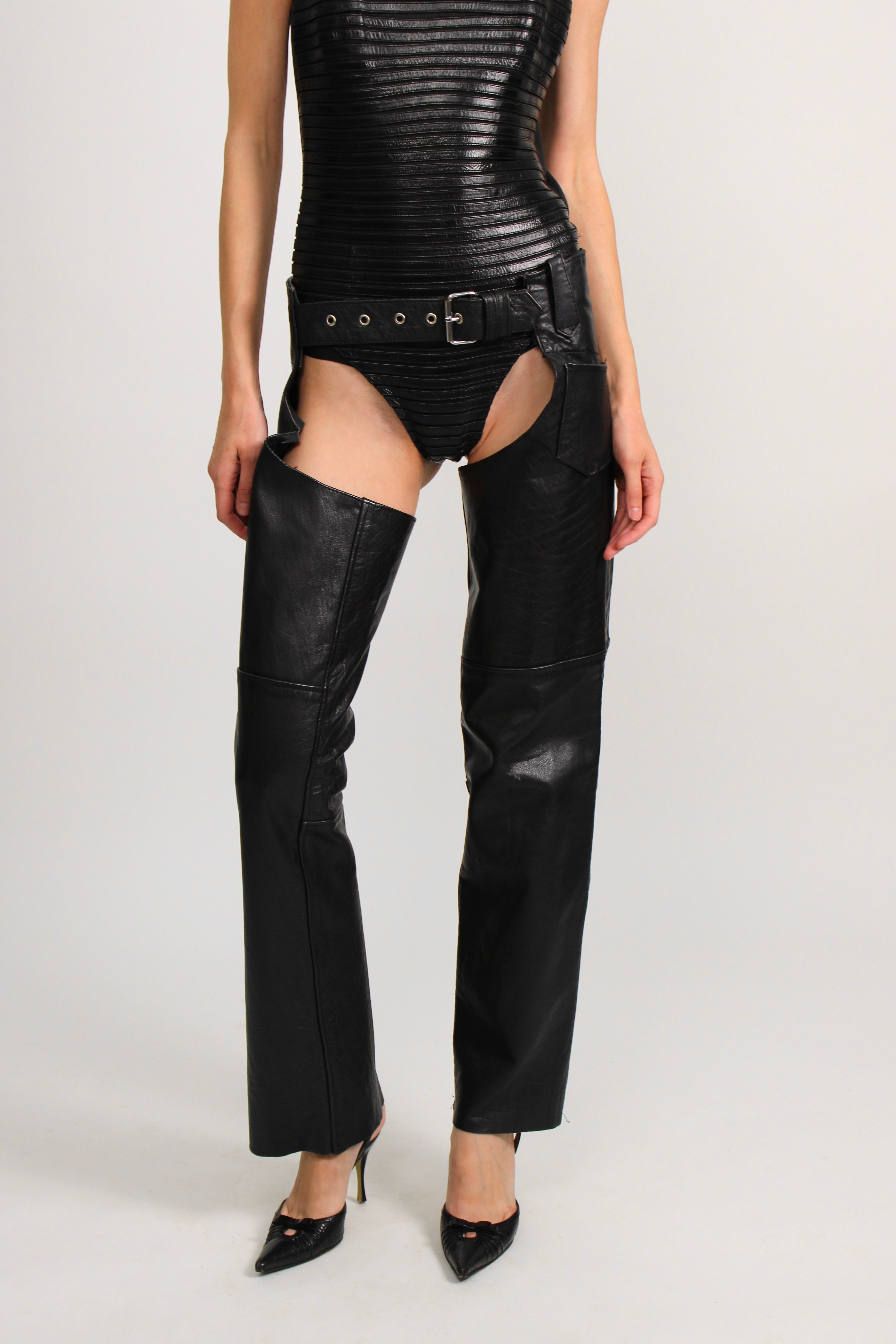 NY Laurent Western Chaps Rental