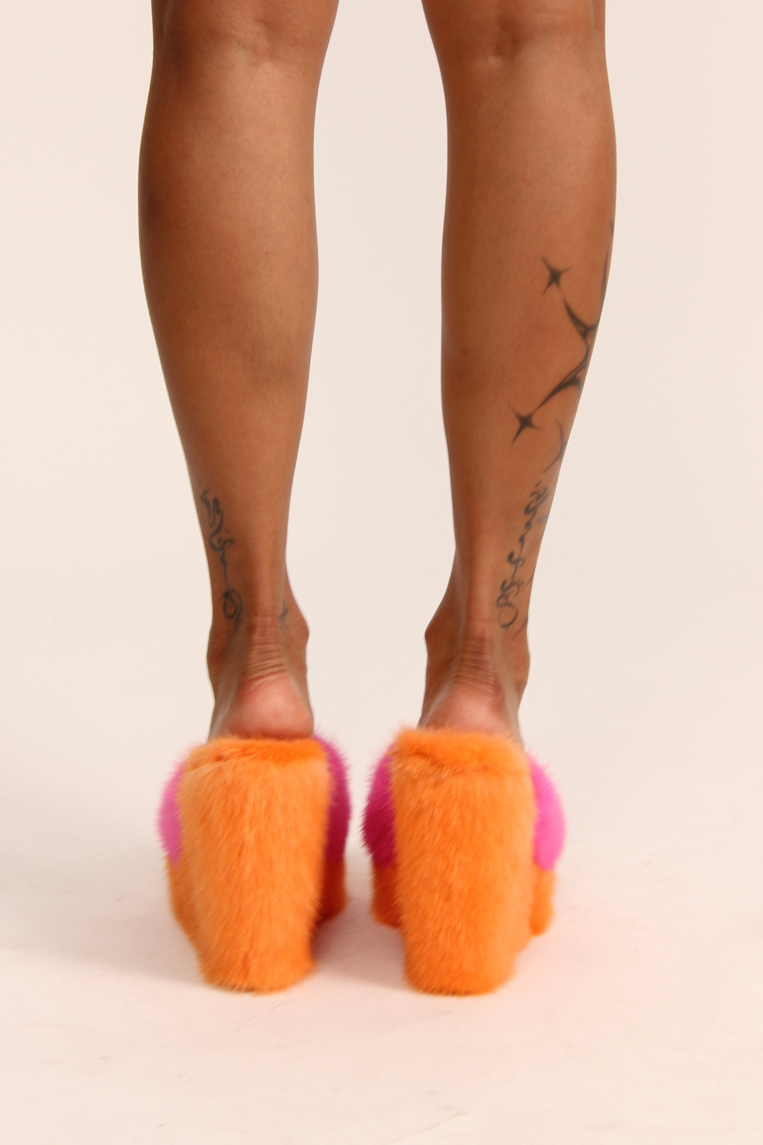 Jennifer Le Mink Wedges Rental