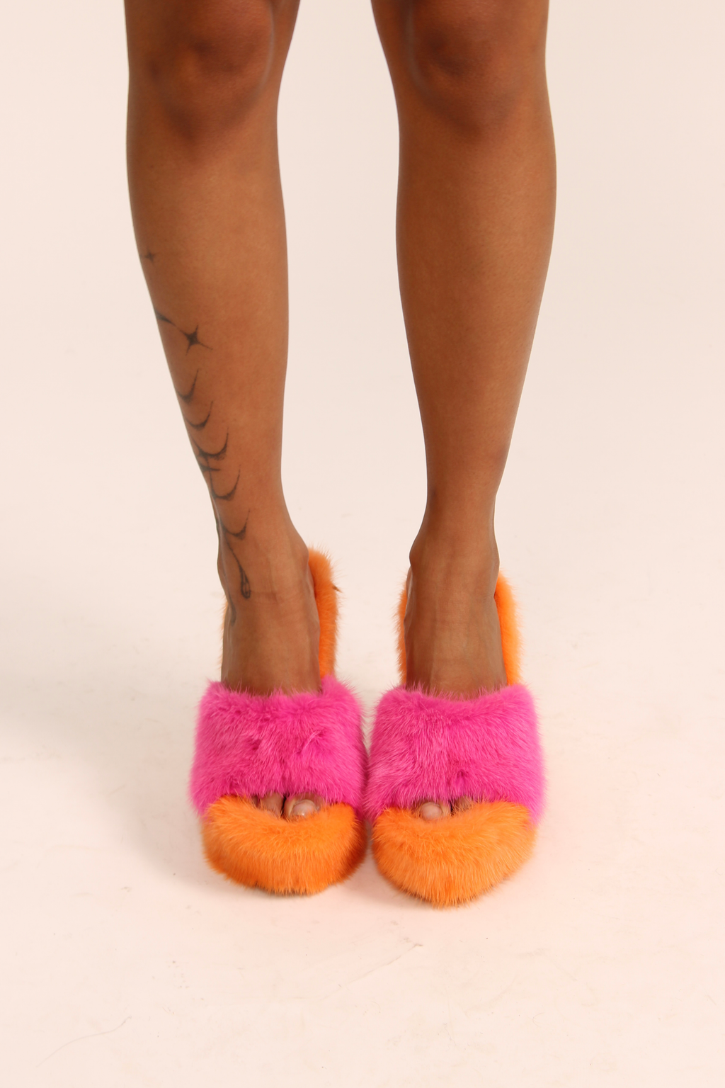 Jennifer Le Mink Wedges Rental
