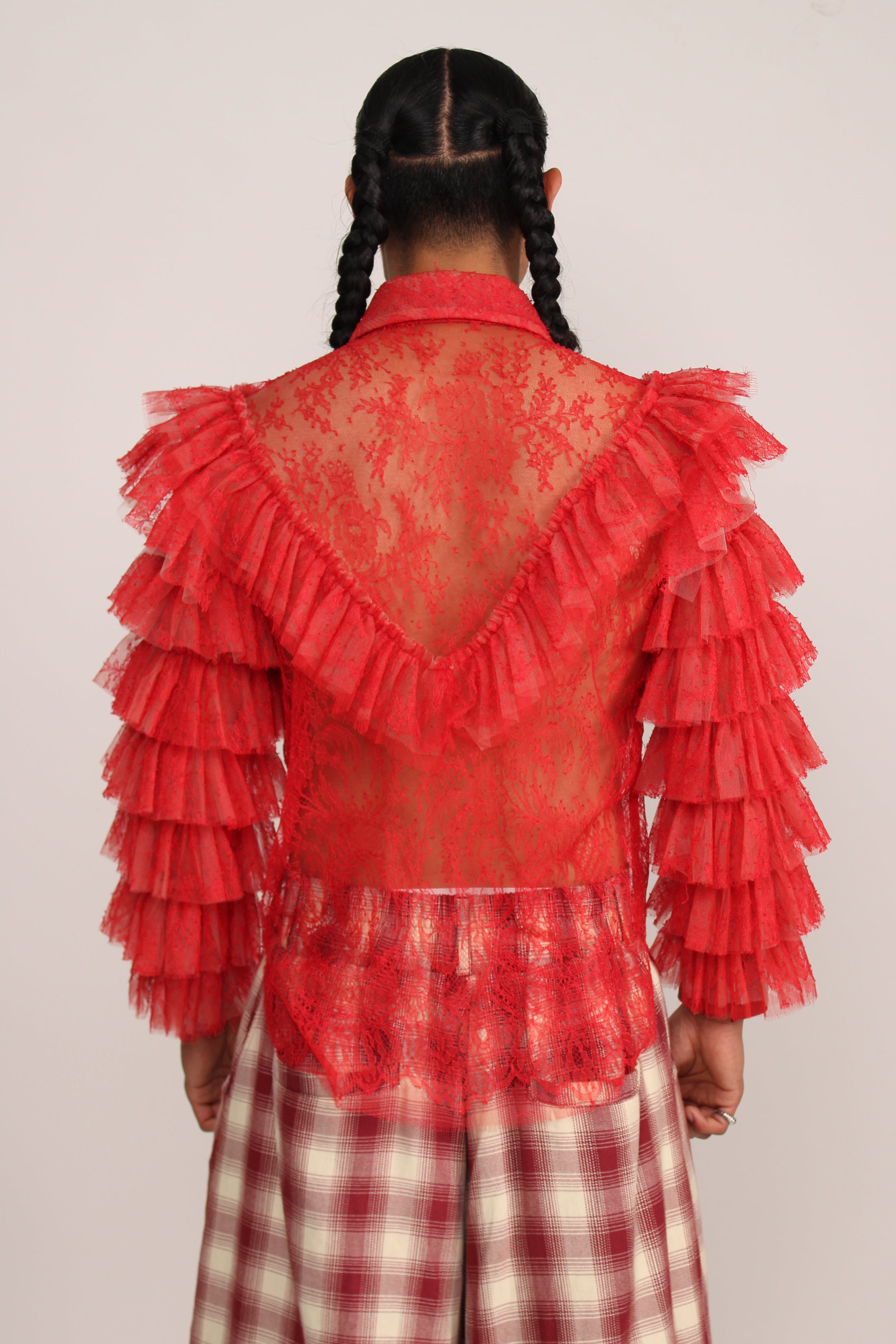 Ny Laurent Lace Top Rental